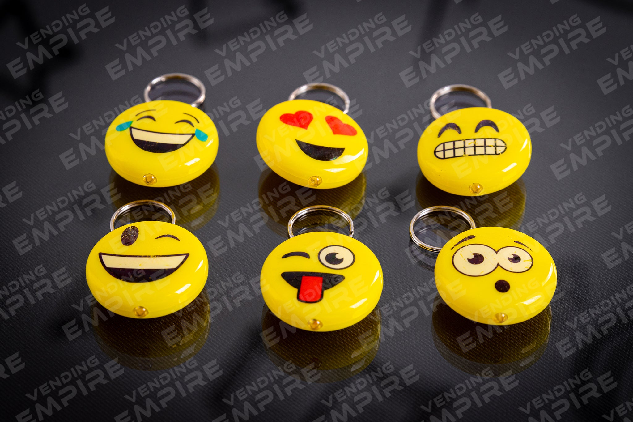 Llavero Emoji Luminoso para 2” ya encapsulado (100pzs)